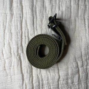 Dark Green old fashion belt